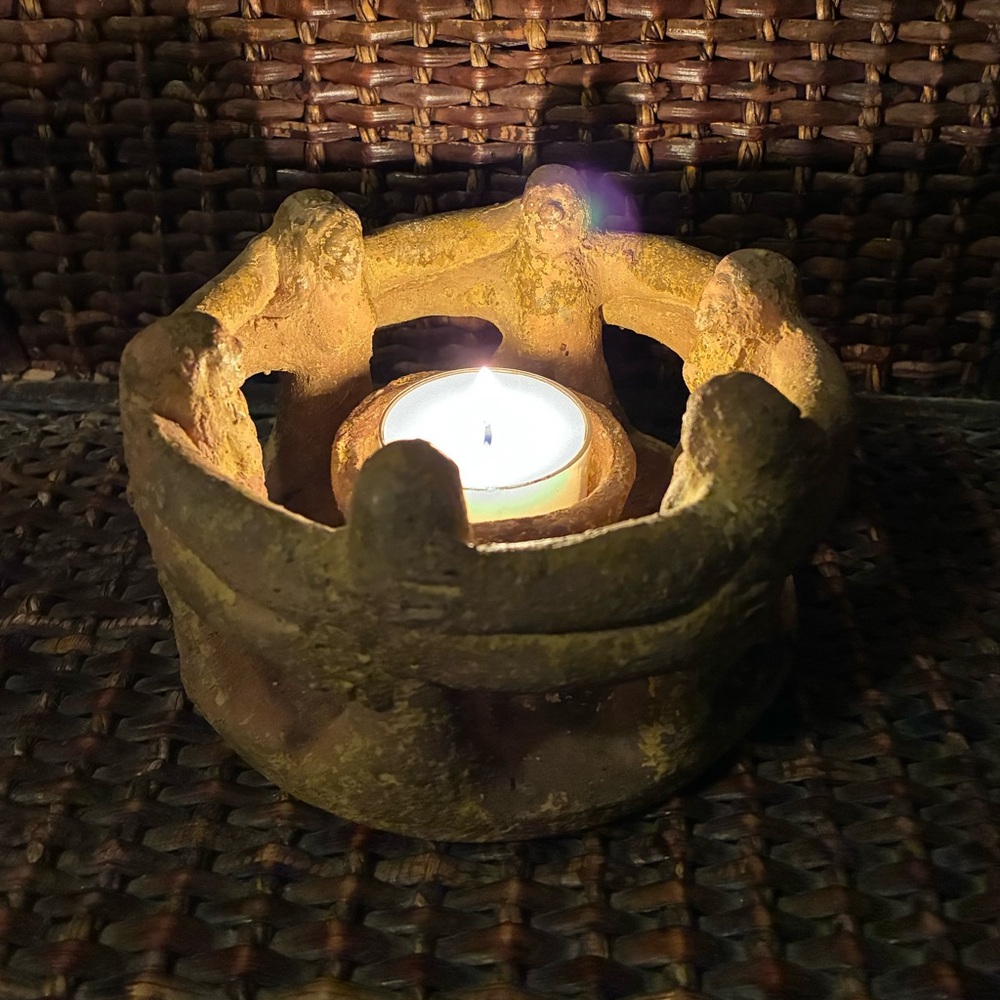 Stone Circle Tea Light Holder – Sacred Unity Candle 🕯️